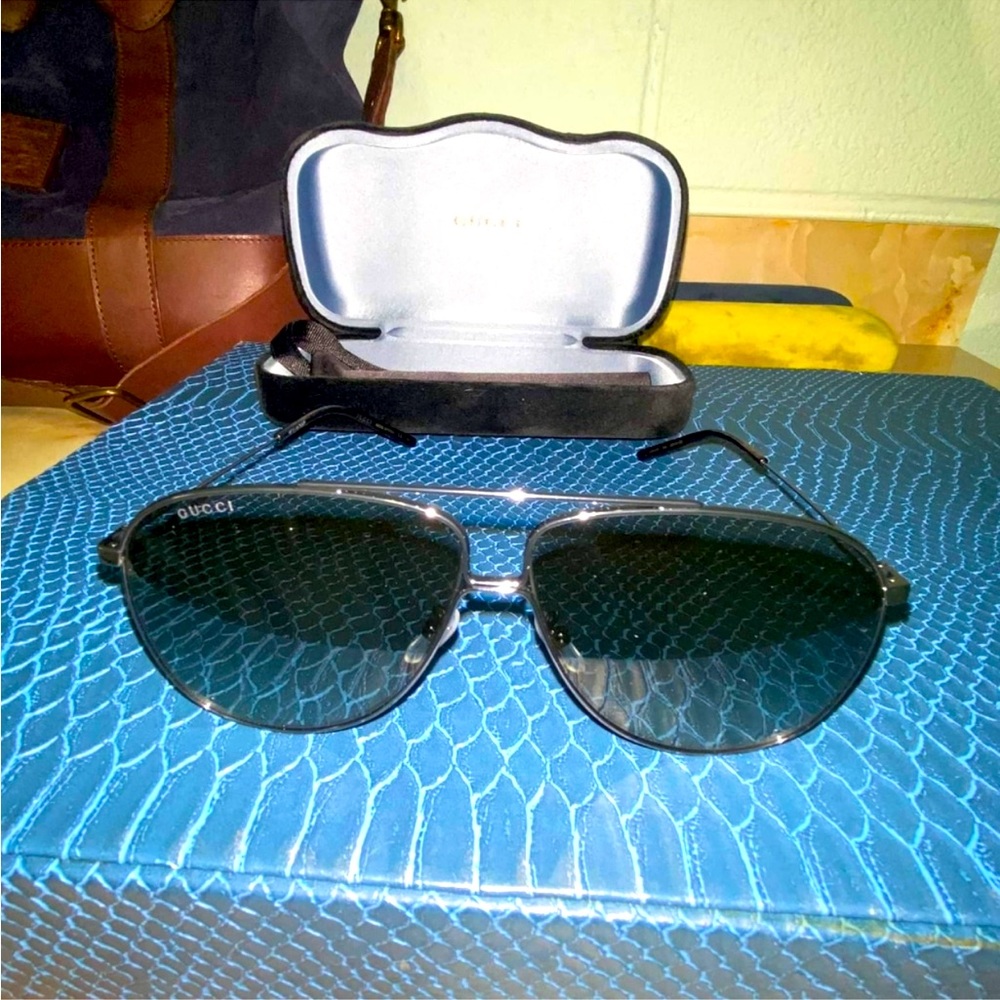 * BRAND NEW* Men Gucci Sunglasses
